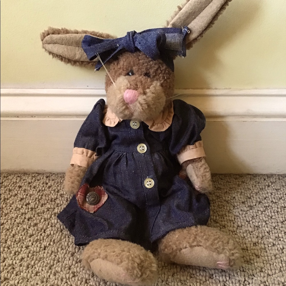 Boyd’s Bear stuffed bunny